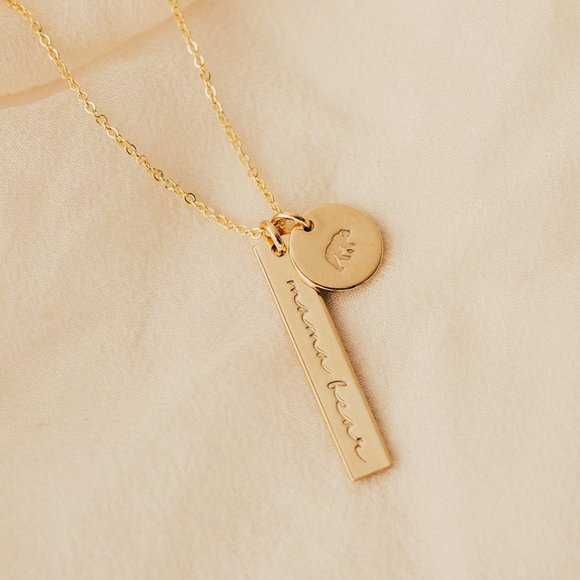 āMotherly Loveā Mama Bear Pendant Layered Necklace - Picture 9 of 10